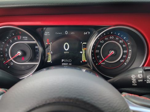 Used 2020 Jeep Wrangler Unlimited Rubicon AWD/4WD image 26