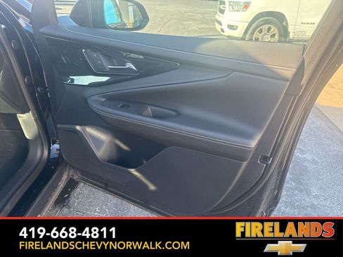 New 2026 Chevrolet Blazer EV LT image 38