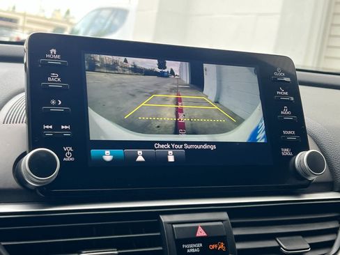 Used 2019 Honda Accord Sport image 19