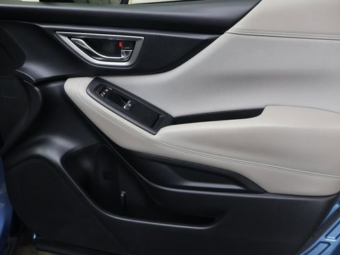 Used 2020 Subaru Forester Premium image 11