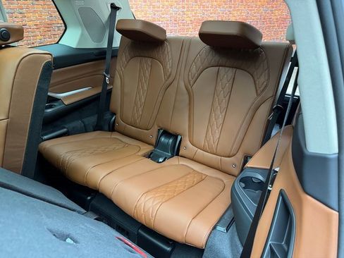 New 2026 BMW X7 xDrive40i image 24
