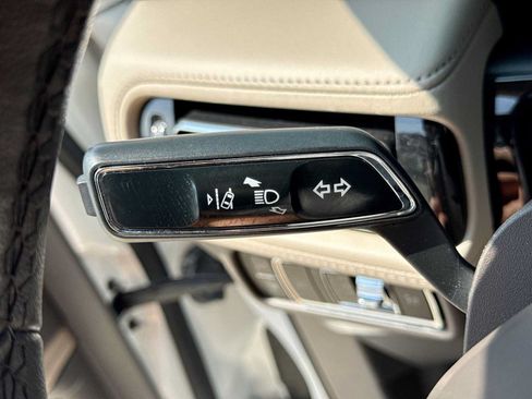 Used 2023 Lincoln Nautilus AWD w/ Premium Package image 25