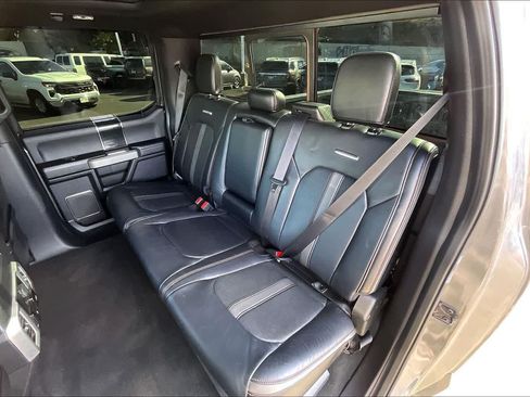 Used 2021 Ford F250 Platinum w/ Tremor Off-Road Package AWD/4WD image 29