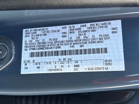 Used 2025 Ford Escape ST-Line w/ Equipment Group 301A image 30