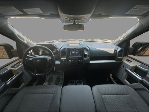 Used 2017 Ford F150 XLT w/ Equipment Group 301A Mid AWD/4WD image 32