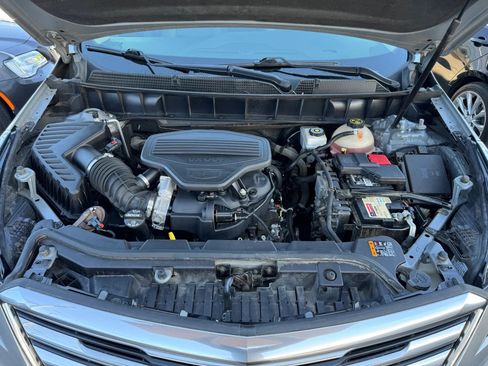 Used 2019 Cadillac XT5 Premium Luxury FWD image 34