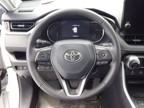 Used 2025 Toyota RAV4 XLE Premium w/ Weather Package AWD/4WD image 20