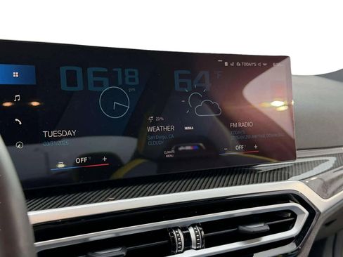 Used 2024 BMW M4 Competition image 19