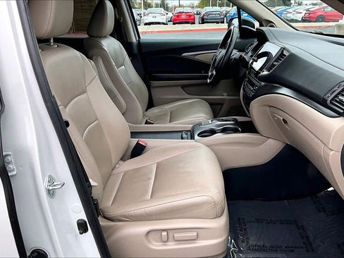 Used 2022 Honda Pilot EX-L image 8