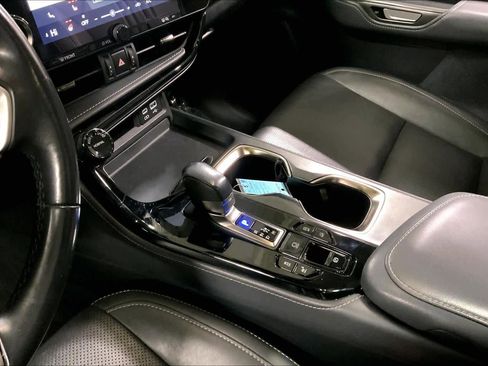 Used 2022 Lexus NX 350 AWD image 16