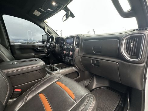 Used 2021 GMC Sierra 2500 AT4 w/ Gooseneck/5TH Wheel Package image 8