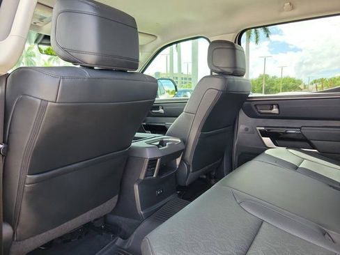Used 2024 Toyota Tundra Limited AWD/4WD image 16