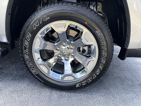 Used 2025 RAM 1500 Big Horn AWD/4WD image 25