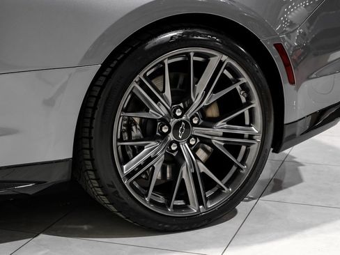 Used 2020 Chevrolet Camaro ZL1 image 53