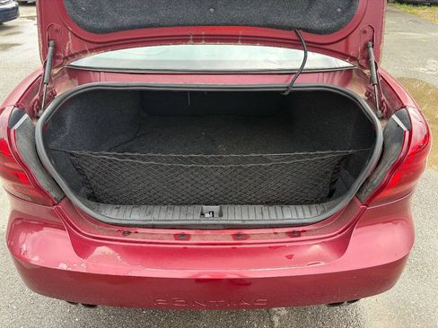 Used 2006 Pontiac Grand Prix w/ Sun And Sound Package FWD image 20