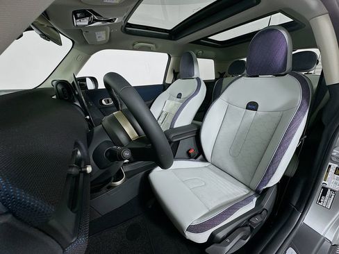 Certified 2025 MINI Cooper S image 16