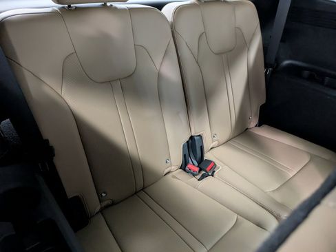 Certified 2024 Kia Sorento SX Prestige w/ Olive Brown Leather Package image 26