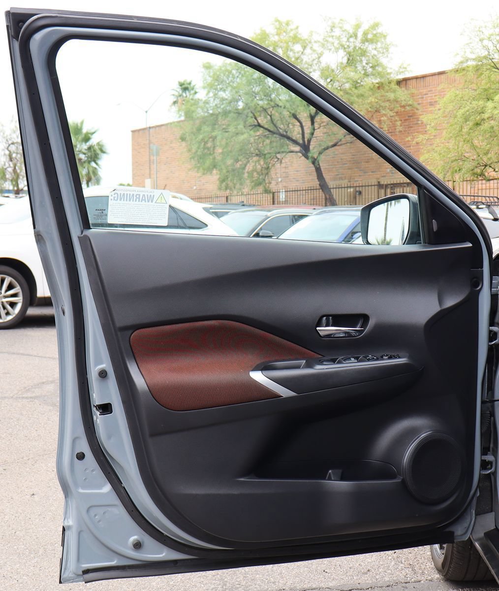 Used 2023 Nissan Kicks SR FWD image 36