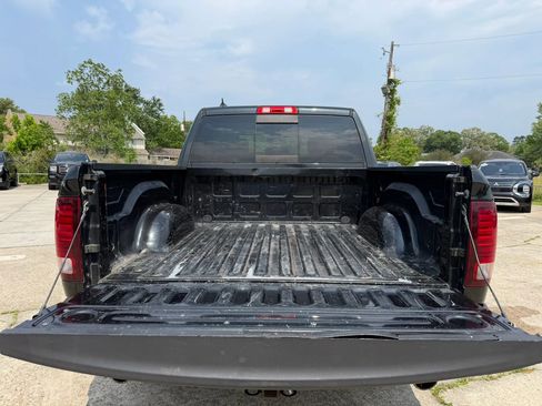 Used 2017 RAM 1500 Rebel AWD/4WD image 9