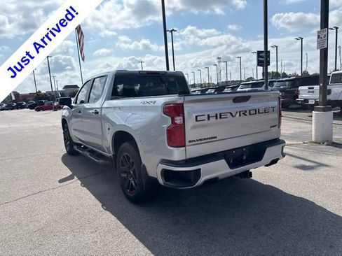 Used 2021 Chevrolet Silverado 1500 RST w/ Redline Edition AWD/4WD image 5