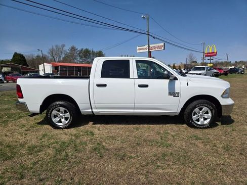 Used 2023 RAM 1500 Classic SLT w/ Trailer & Traction Group AWD/4WD image 9