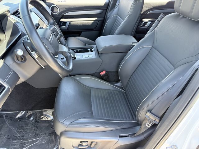 Used 2023 Land Rover Discovery HSE R-Dynamic AWD/4WD image 6