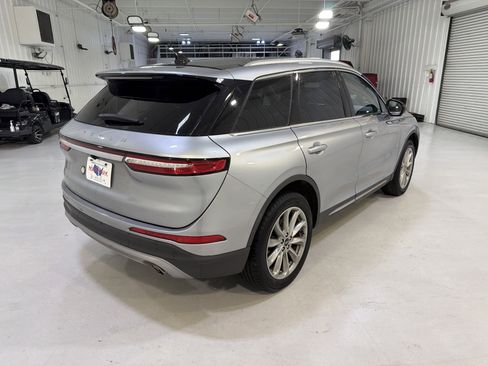 Used 2022 Lincoln Corsair AWD w/ Premium Package image 5