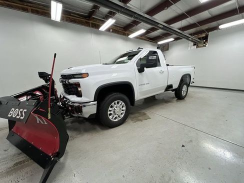 New 2026 Chevrolet Silverado 3500 LT w/ Convenience Package image 5