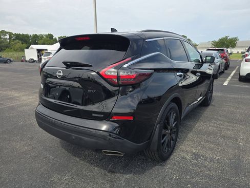 Used 2023 Nissan Murano SV w/ SV Midnight Edition Package FWD image 4