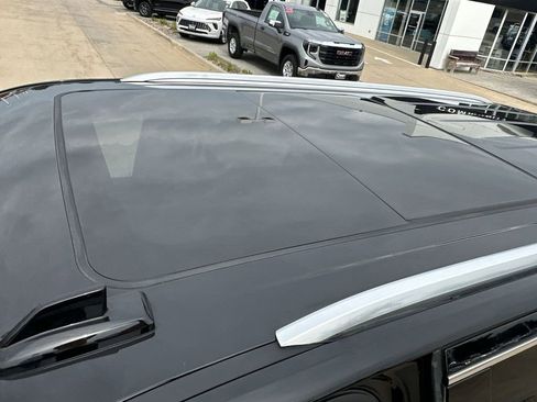 Certified 2021 GMC Yukon Denali w/ Denali Ultimate Package image 20