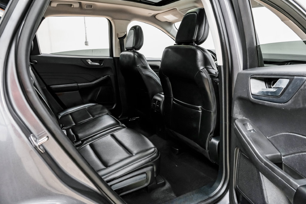 Used 2021 Ford Escape SEL AWD/4WD image 45