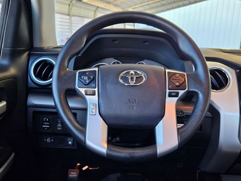 Used 2015 Toyota Tundra SR5 w/ SR5 Upgrade Package RWD image 12