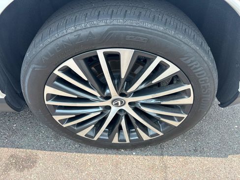 Used 2023 Lexus RX 350 Premium Plus w/ Accessory Package AWD/4WD image 18