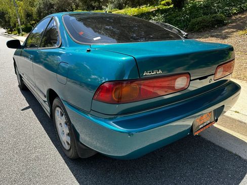 Used 1995 Acura Integra LS FWD image 3