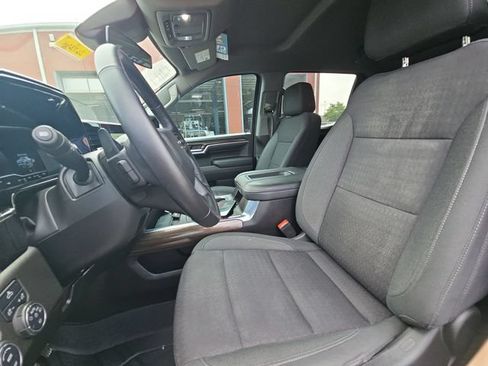Used 2022 Chevrolet Silverado 1500 RST w/ Protection Package AWD/4WD image 21