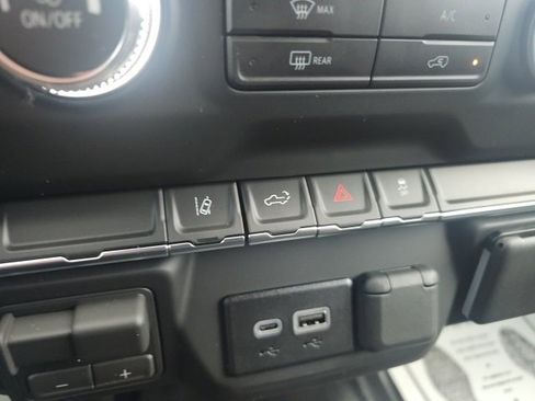 New 2026 GMC Sierra 2500 Pro w/ Convenience Package image 23