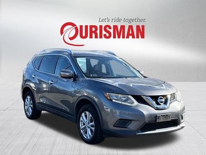 Used 2015 Nissan Rogue SV