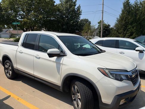 Used 2019 Honda Ridgeline RTL-T image 1