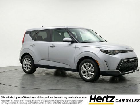 Used 2025 Kia Soul LX w/ LX Technology Package image 1