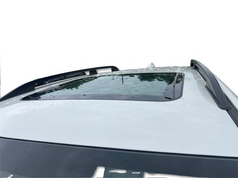 Used 2020 Subaru Forester Limited image 13