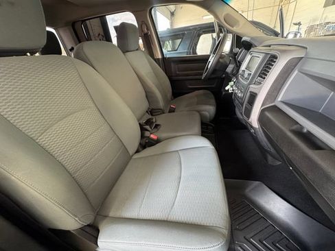Used 2019 RAM 1500 ST w/ SXT Plus Group AWD/4WD image 32
