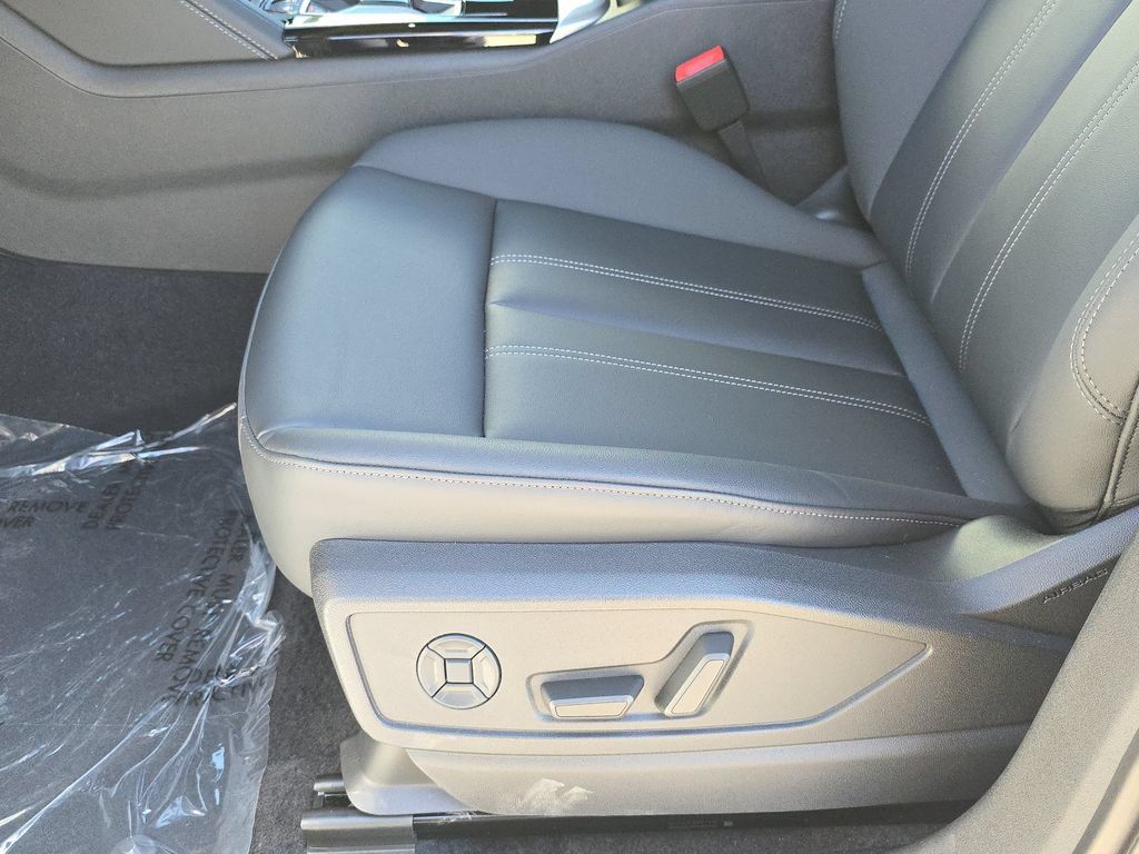 New 2026 Audi Q5 2.0T AWD/4WD image 17