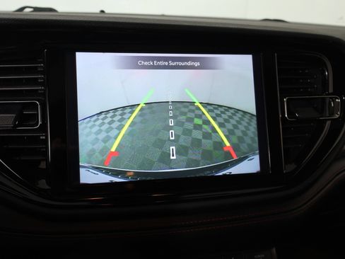 Used 2023 Dodge Durango GT AWD/4WD image 6