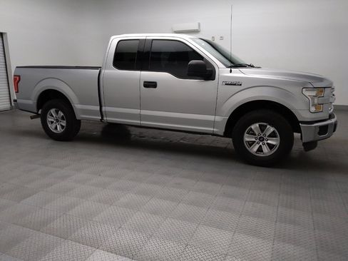Used 2016 Ford F150 XLT image 11