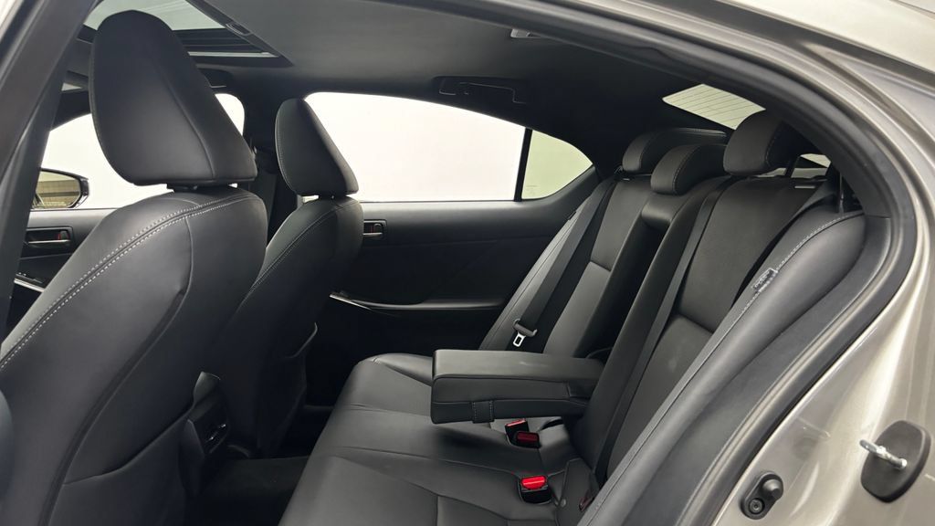 Used 2023 Lexus IS 300 AWD w/ Premium Package image 34