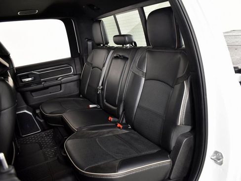 Used 2024 RAM 3500 Laramie w/ Night Edition image 20