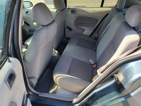 Used 2005 Chevrolet Cobalt Sedan image 12