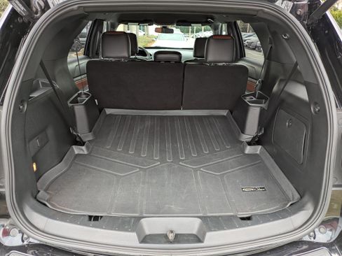 Used 2019 Ford Explorer XLT w/ Equipment Group 202A image 17