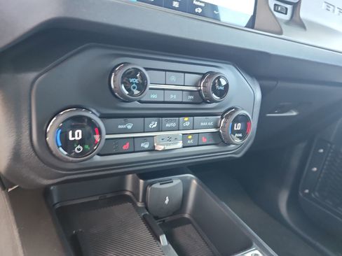 New 2025 Ford Bronco Big Bend image 24