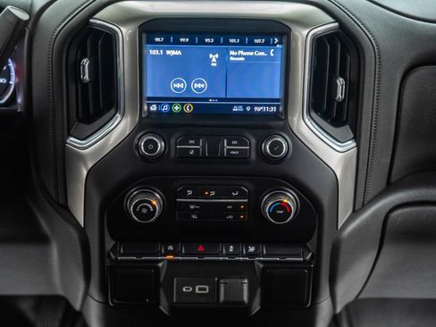 Used 2020 Chevrolet Silverado 1500 LT w/ Trailering Package AWD/4WD image 24